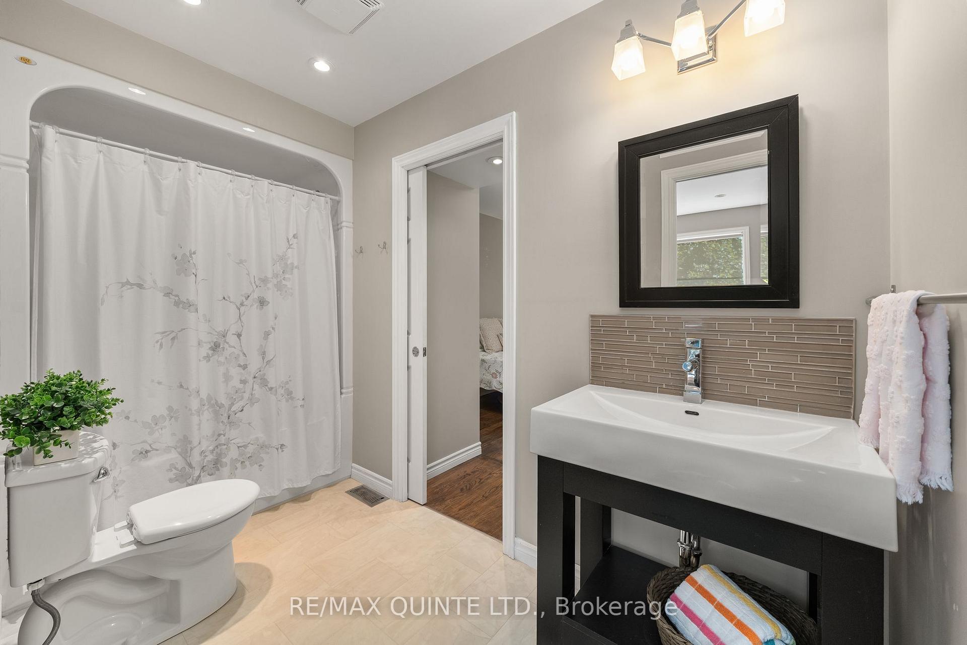 Photo 17 of 134 Dufferin Avenue, Belleville, Belleville Ward — HOMEH