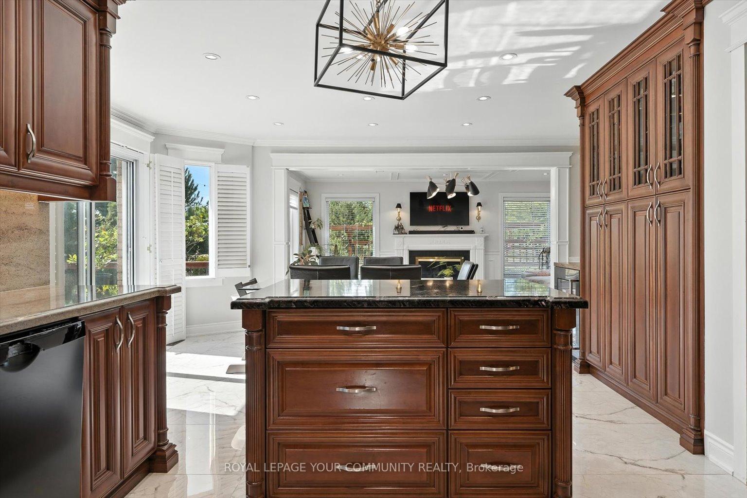 Photo 21 of 196 Mapes Avenue, Vaughan, West Woodbridge — HOMEH