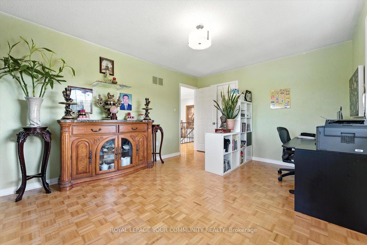 Photo 36 of 196 Mapes Avenue, Vaughan, West Woodbridge — HOMEH