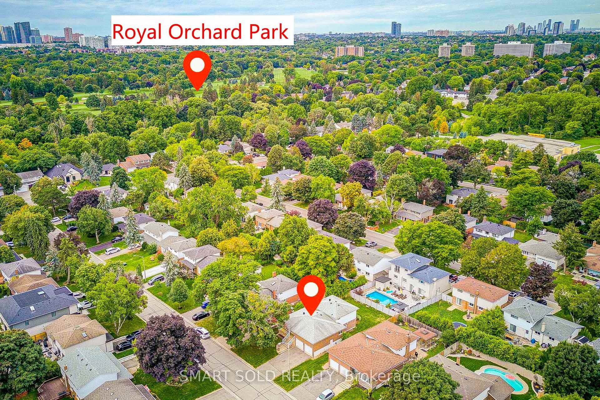 Photo 3 of 18 Shady Lane Crescent, Markham, Royal Orchard — HOMEH
