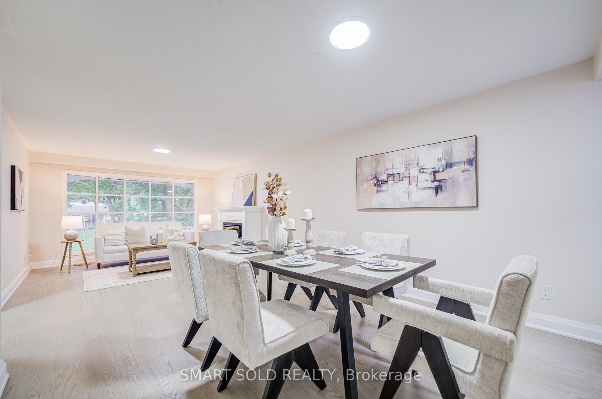 Photo 12 of 18 Shady Lane Crescent, Markham, Royal Orchard — HOMEH