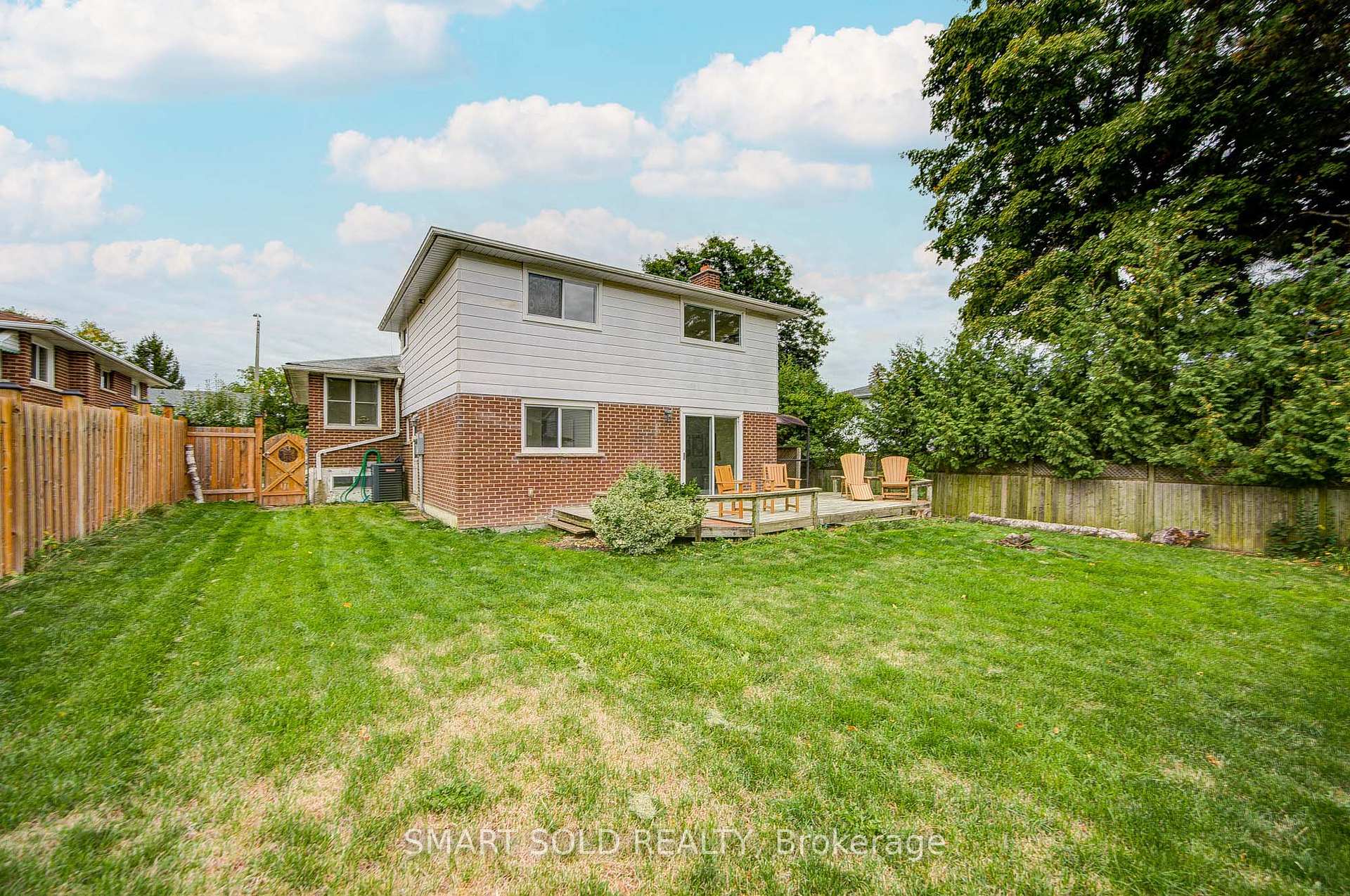 Photo 42 of 18 Shady Lane Crescent, Markham, Royal Orchard — HOMEH
