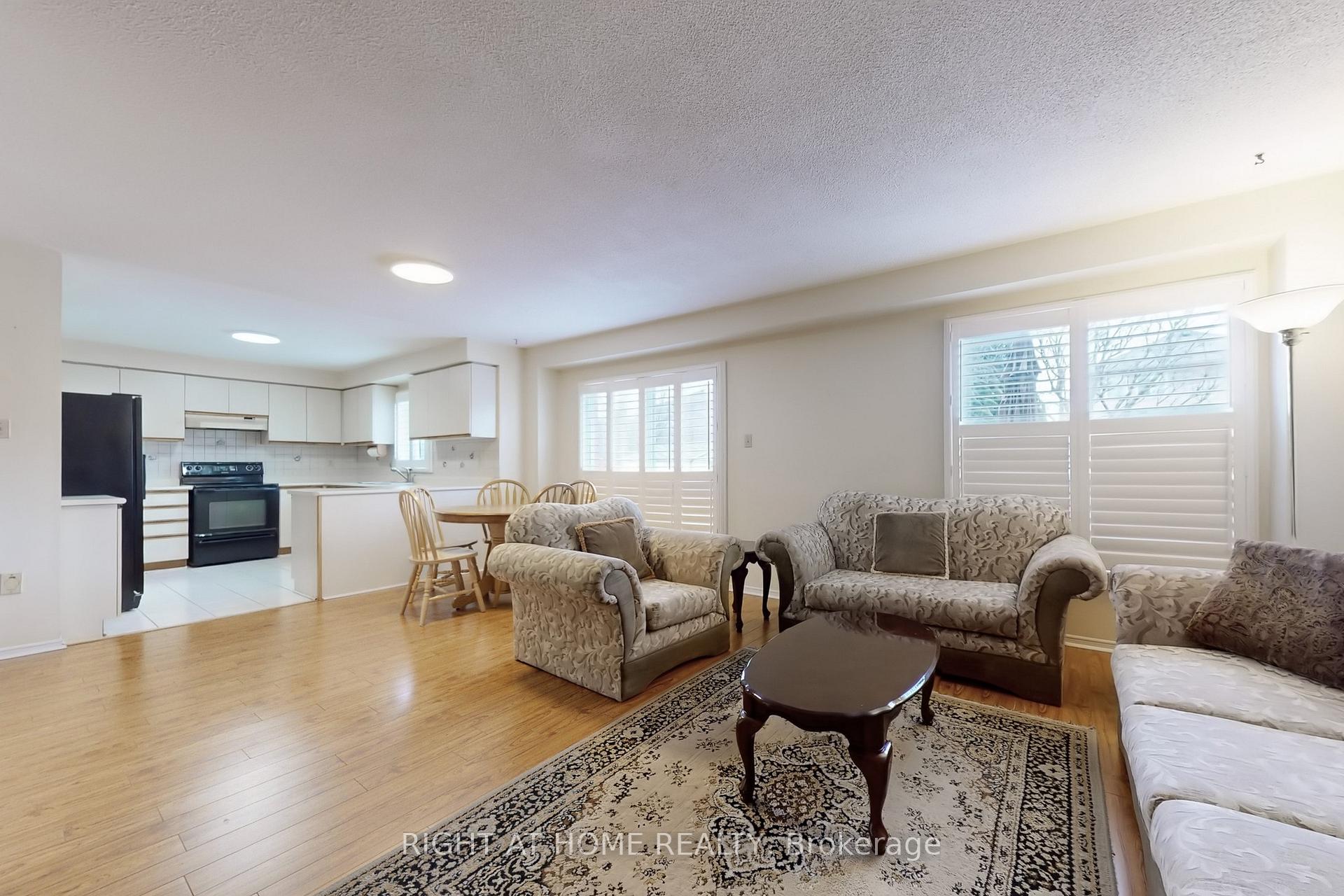 Photo 36 of 23 Duggan Drive, Brampton, Fletcher's West — HOMEH