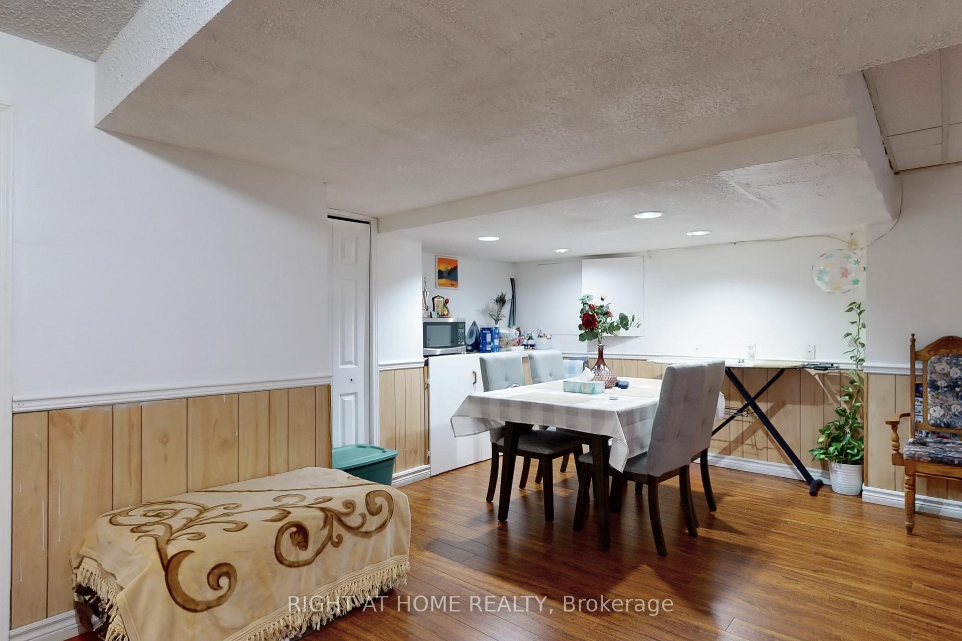 Photo 27 of 23 Duggan Drive, Brampton, Fletcher's West — HOMEH
