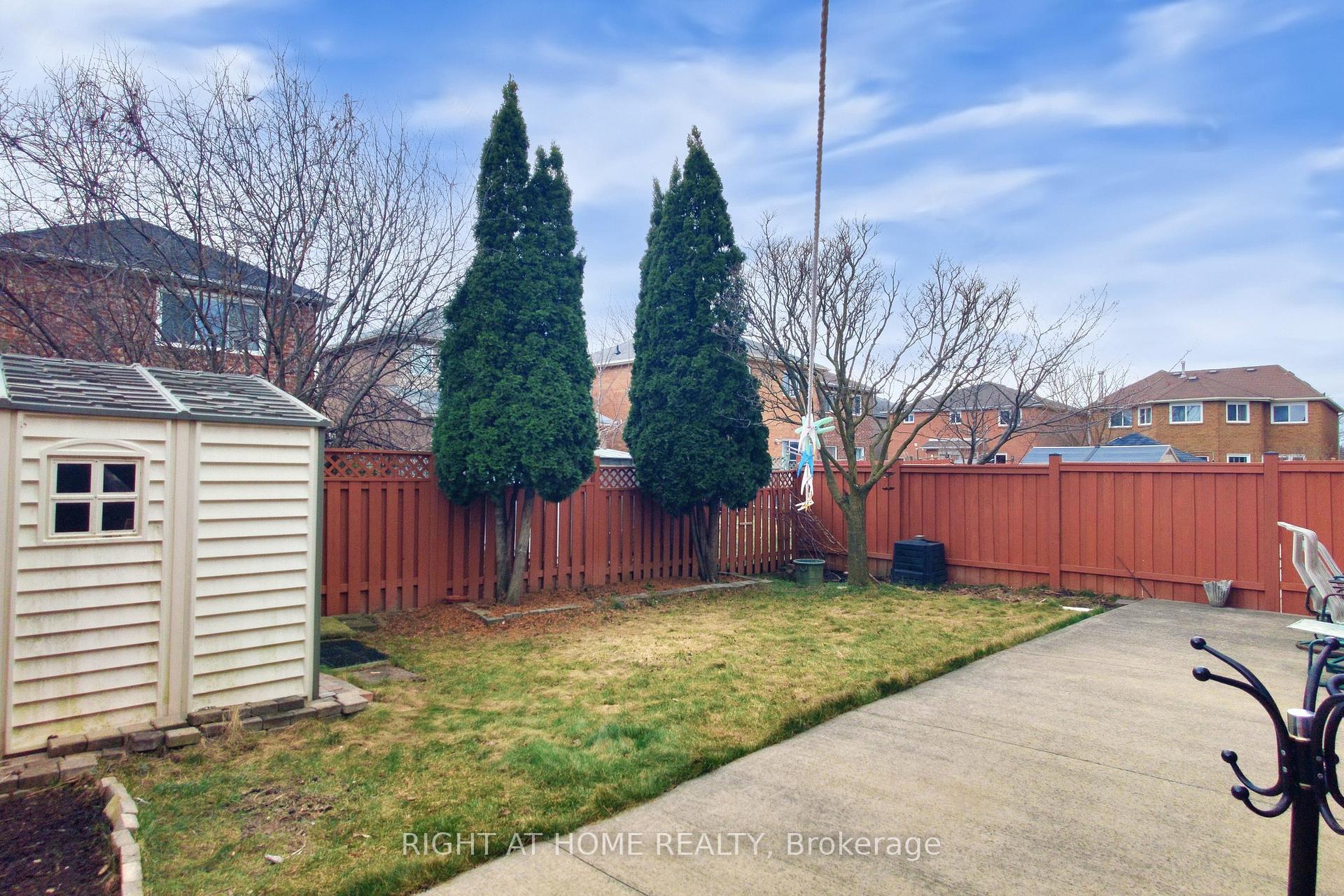 Photo 39 of 23 Duggan Drive, Brampton, Fletcher's West — HOMEH