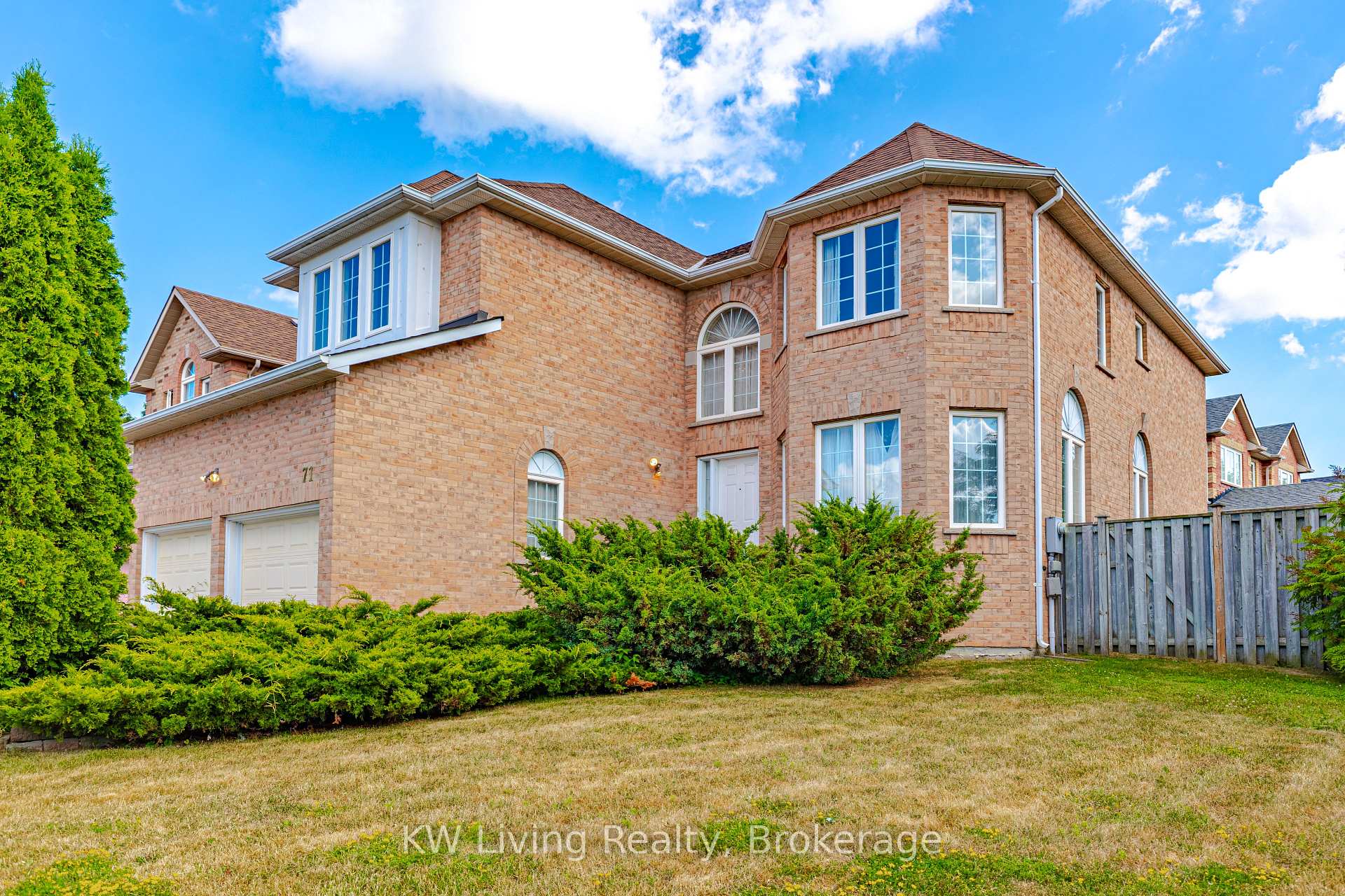 Photo 7 of 71 Gillingham Avenue, Markham, Milliken Mills East — HOMEH