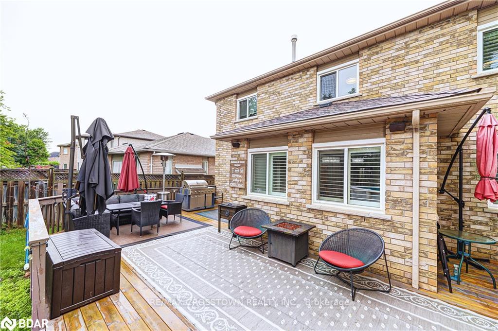 Photo 38 of 19 Allsop Crescent, Barrie, Holly — HOMEH