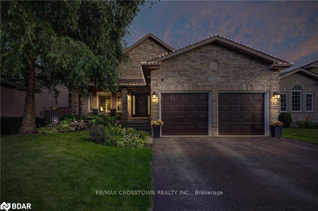 Photo 44 of 19 Allsop Crescent, Barrie, Holly — HOMEH
