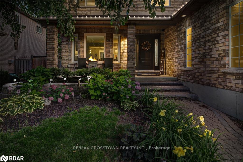 Photo 43 of 19 Allsop Crescent, Barrie, Holly — HOMEH