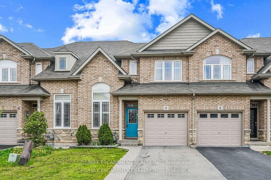 Photo 2 of 8 Charleswood Crescent, Hamilton, Stoney Creek — HOMEH