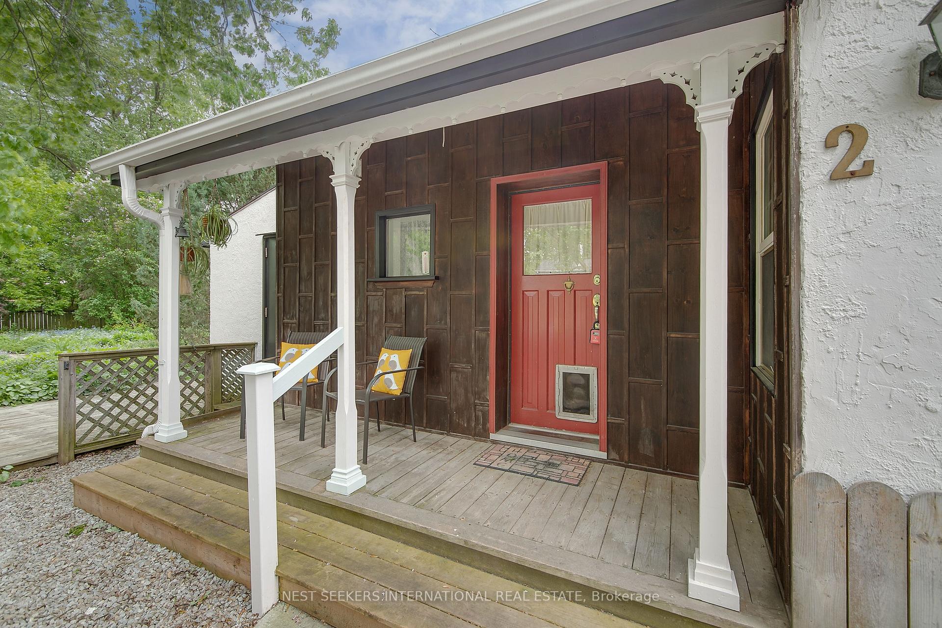 Photo 11 of 2 Empress Lane, Innisfil, Cookstown — HOMEH