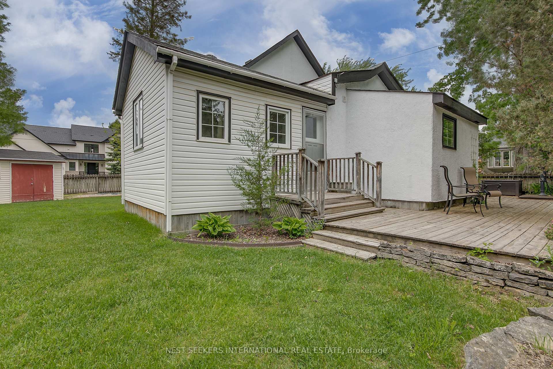 Photo 22 of 2 Empress Lane, Innisfil, Cookstown — HOMEH