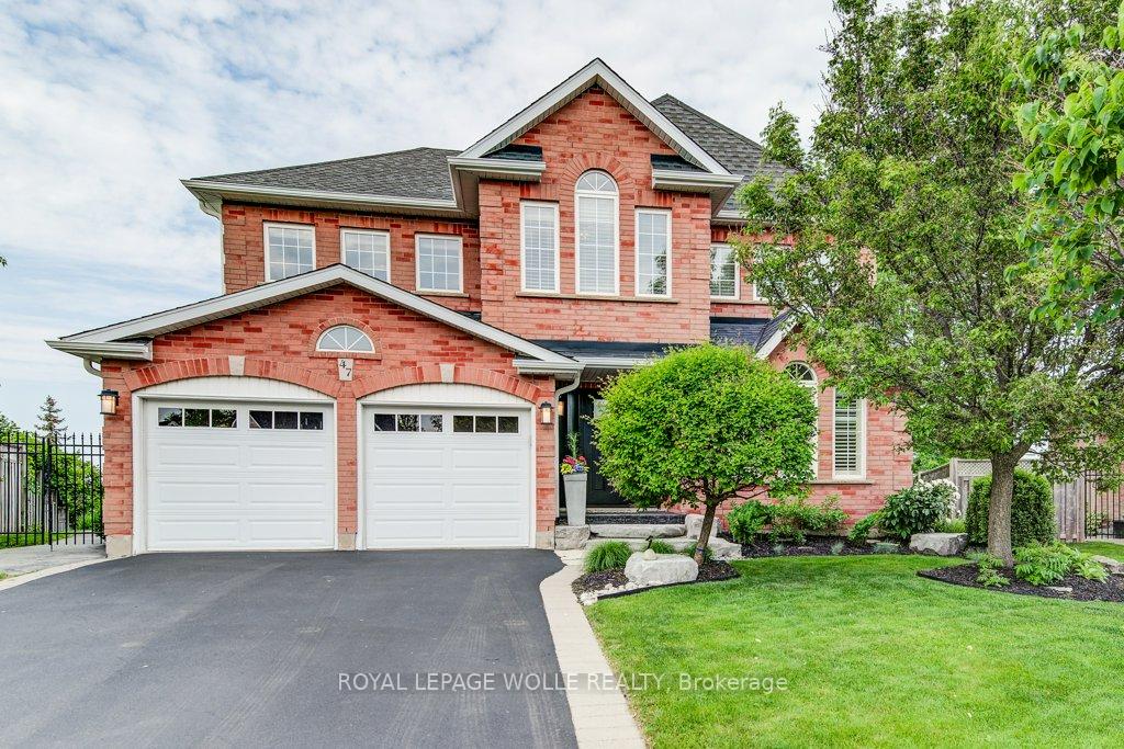 Photo 1 of 47 Forest Breeze Court, Kitchener — HOMEH