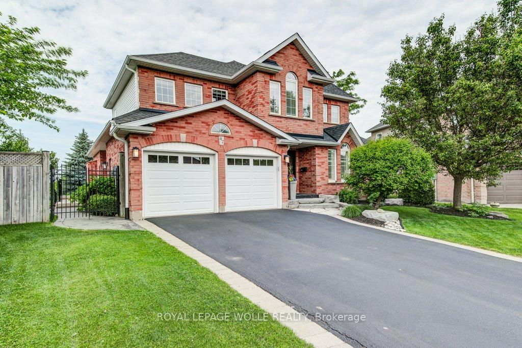 Photo 7 of 47 Forest Breeze Court, Kitchener — HOMEH