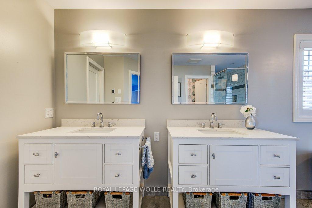 Photo 21 of 47 Forest Breeze Court, Kitchener — HOMEH