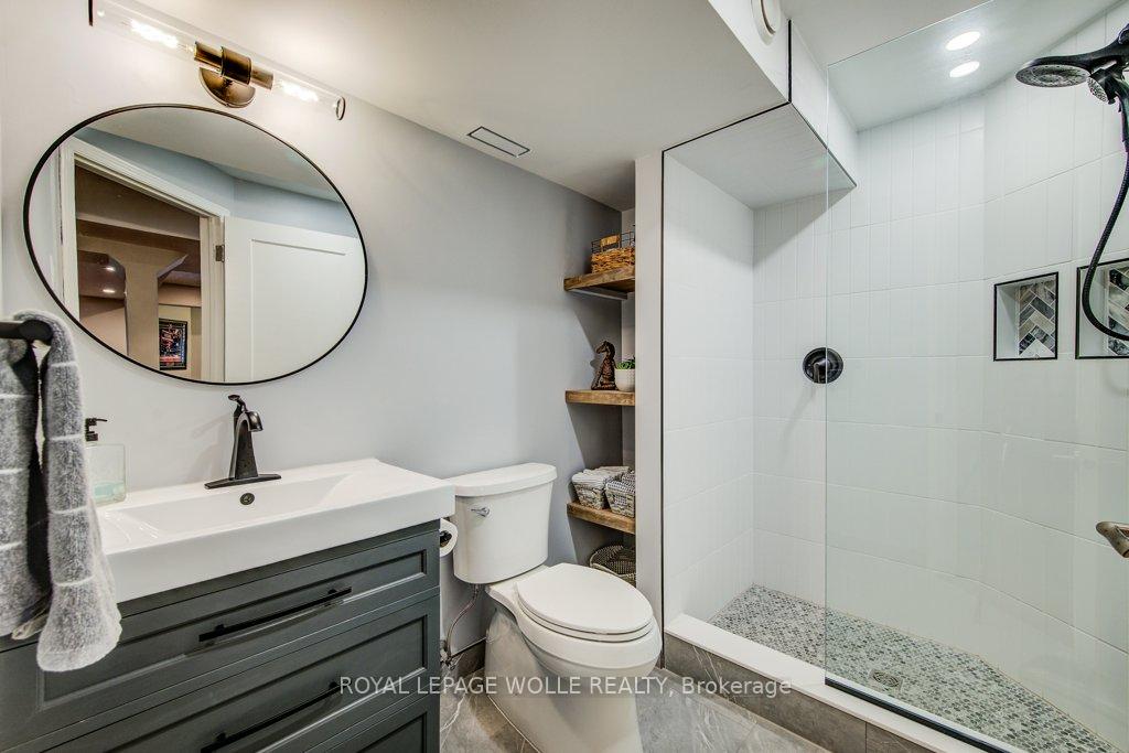 Photo 29 of 47 Forest Breeze Court, Kitchener — HOMEH