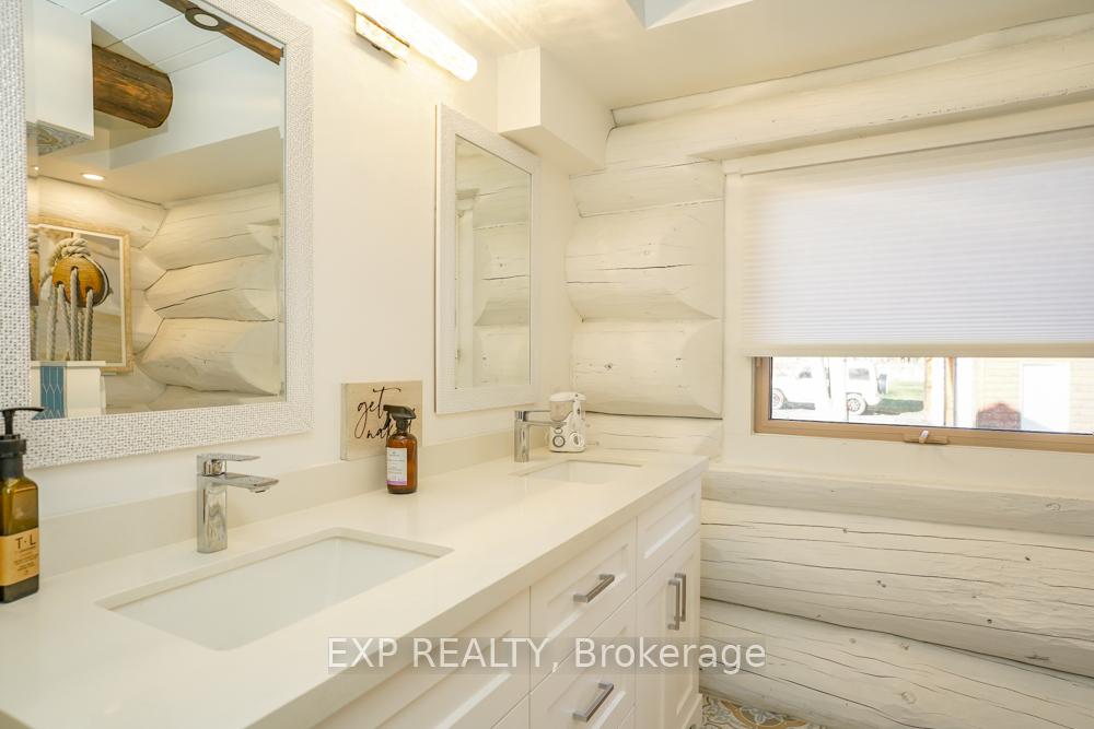 Photo 21 of 332 Bear Road, Georgina Islands, Georgina Island — HOMEH