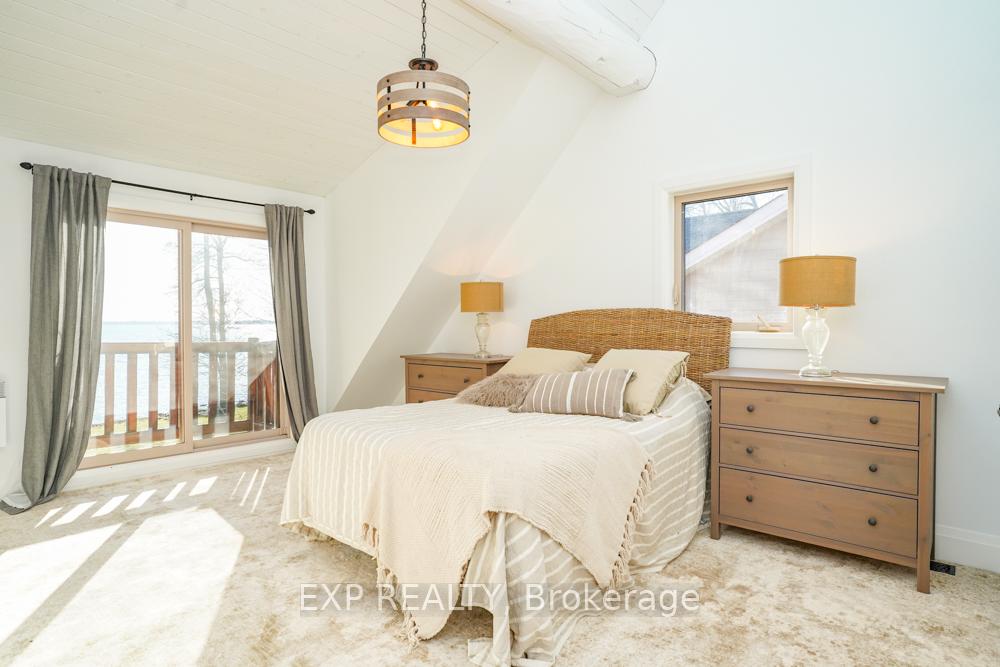 Photo 22 of 332 Bear Road, Georgina Islands, Georgina Island — HOMEH