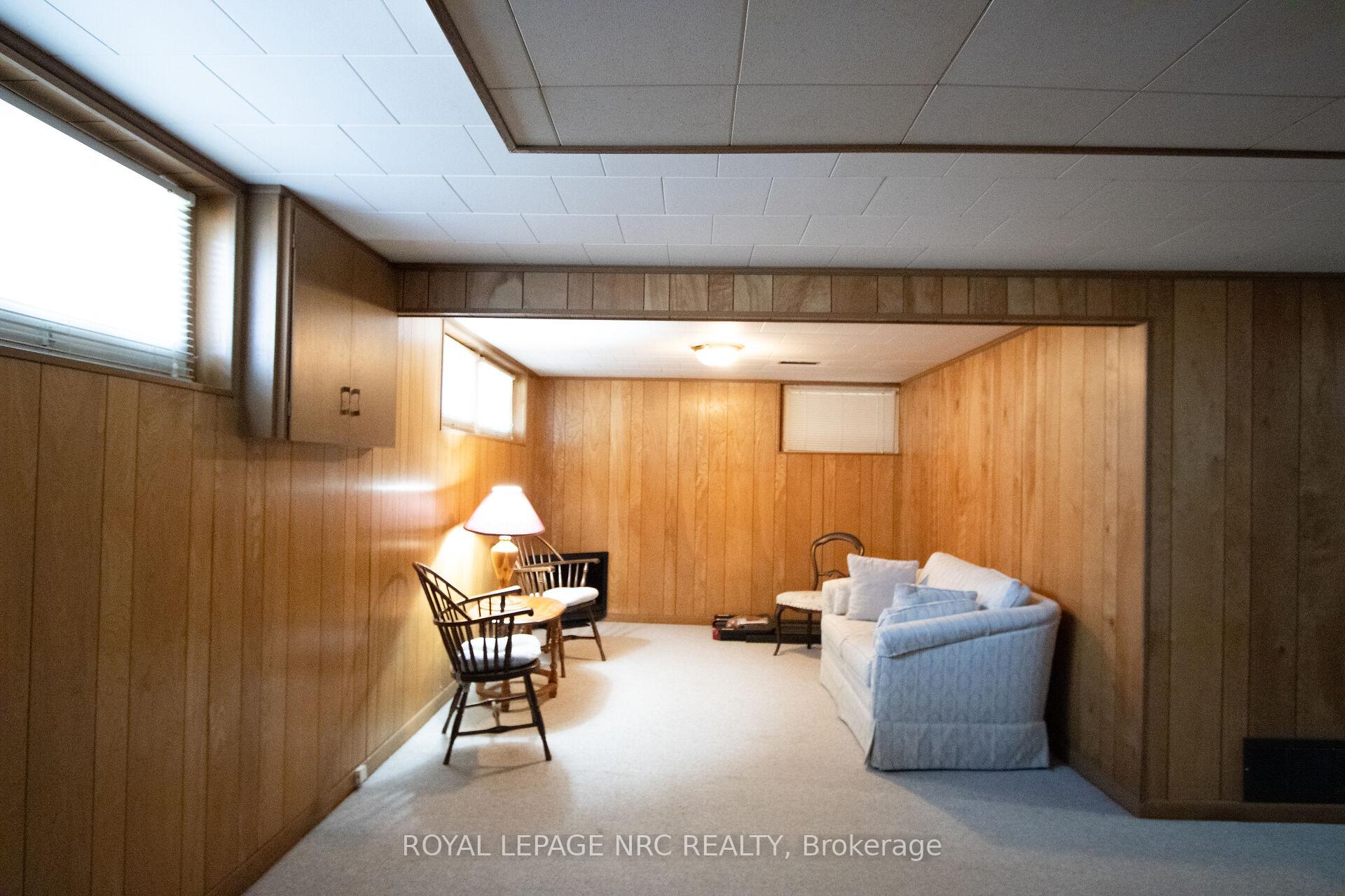 Photo 19 of 2 Juliana Crescent, St. Catharines, Lakeport — HOMEH