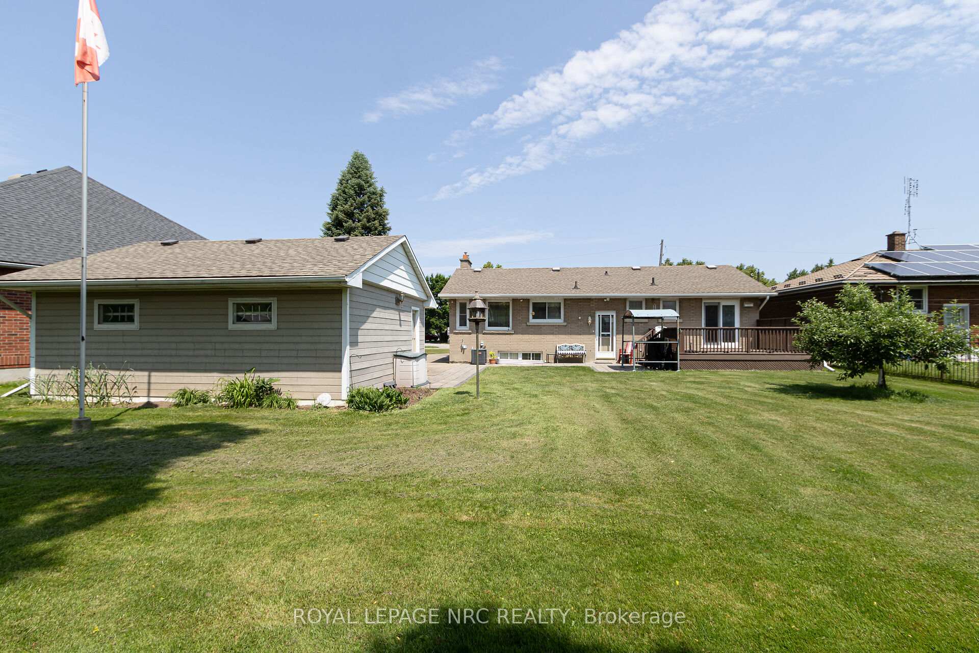 Photo 30 of 2 Juliana Crescent, St. Catharines, Lakeport — HOMEH