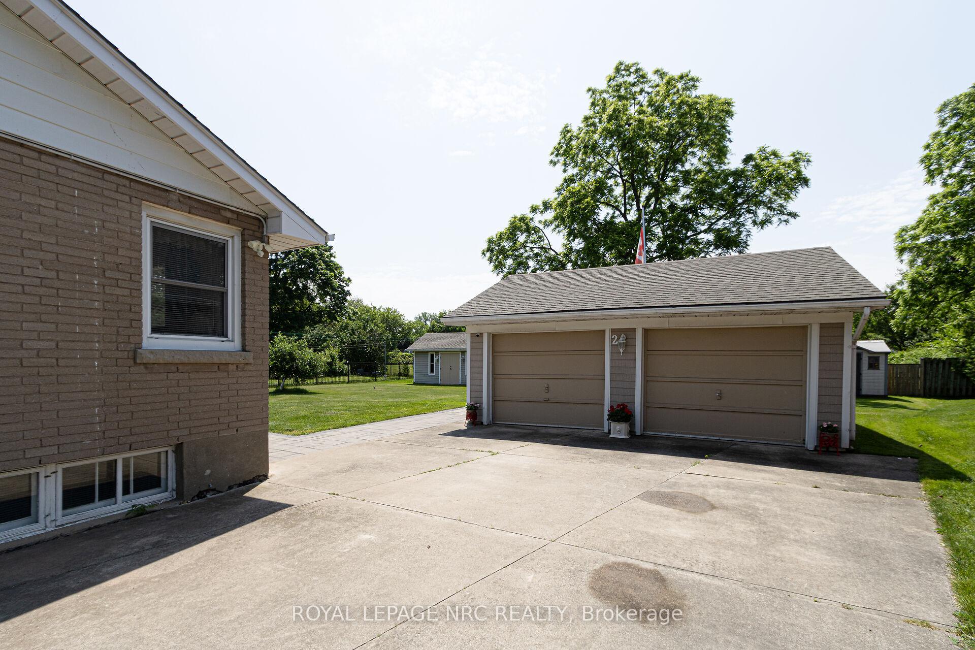 Photo 29 of 2 Juliana Crescent, St. Catharines, Lakeport — HOMEH