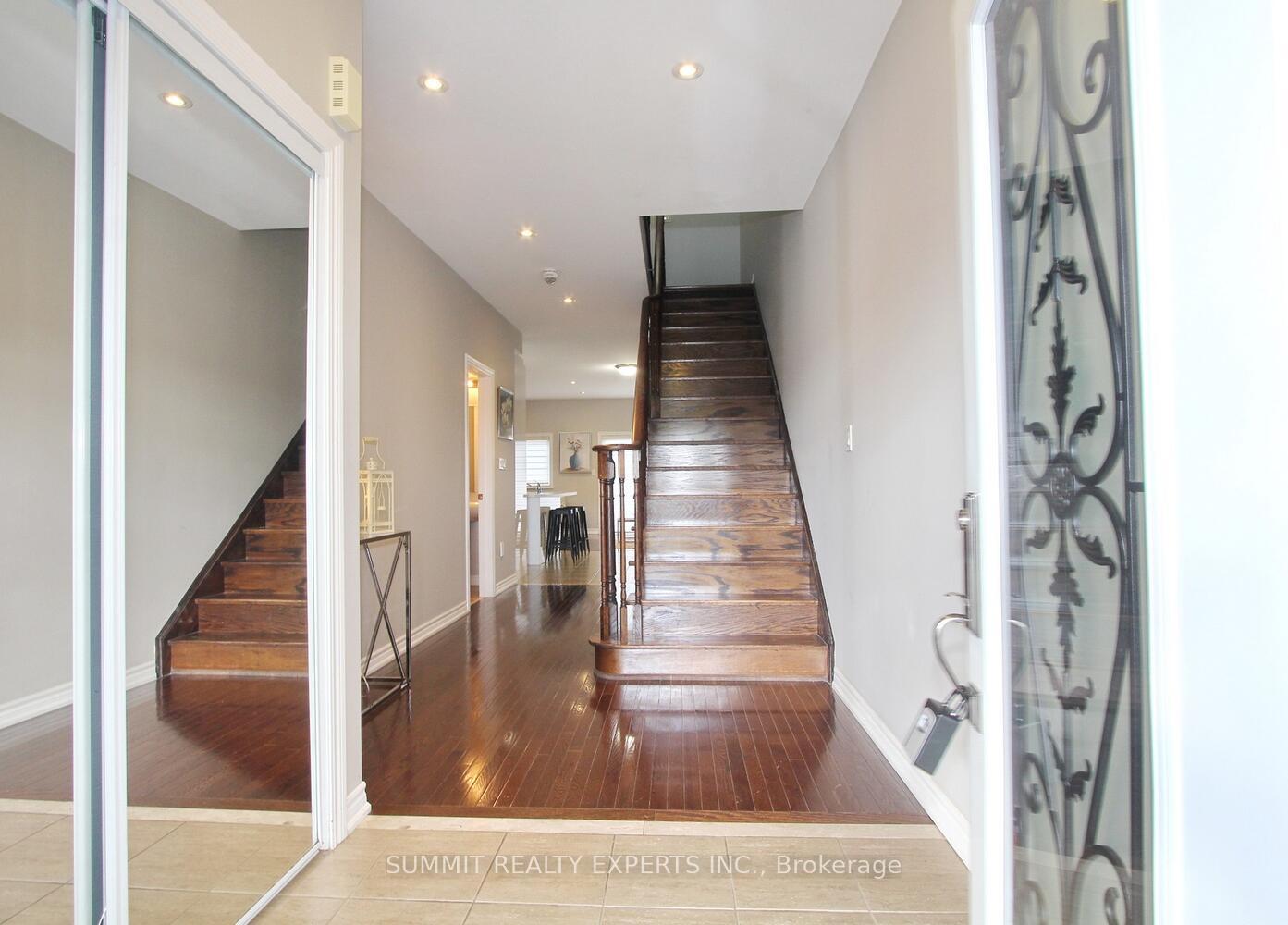 Photo 4 of 51 Agava Street, Brampton, Northwest Brampton — HOMEH