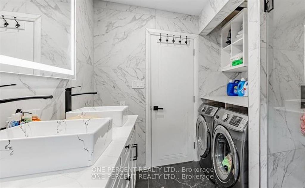 Photo 14 of 123 Carmen Crescent, Vaughan, East Woodbridge — HOMEH