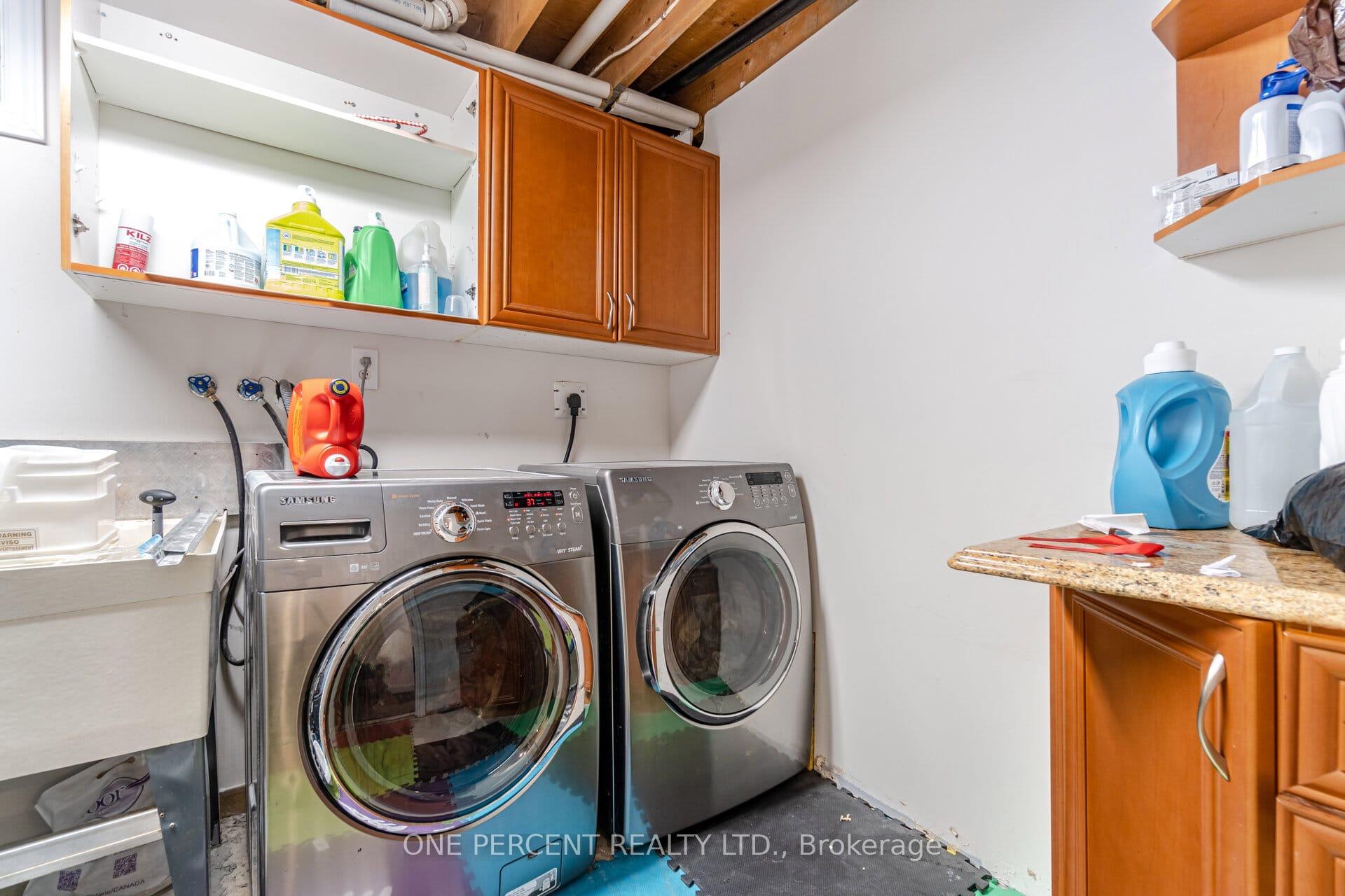 Photo 40 of 123 Carmen Crescent, Vaughan, East Woodbridge — HOMEH
