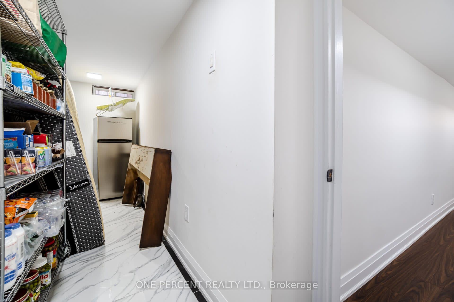 Photo 42 of 123 Carmen Crescent, Vaughan, East Woodbridge — HOMEH