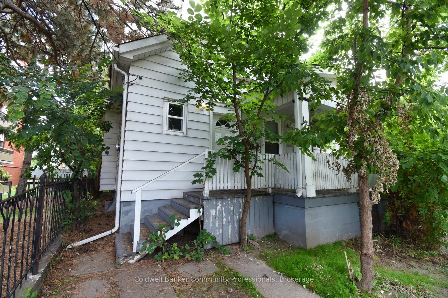 Photo 1 of 167 Prospect Street S, Hamilton, Blakeley — HOMEH