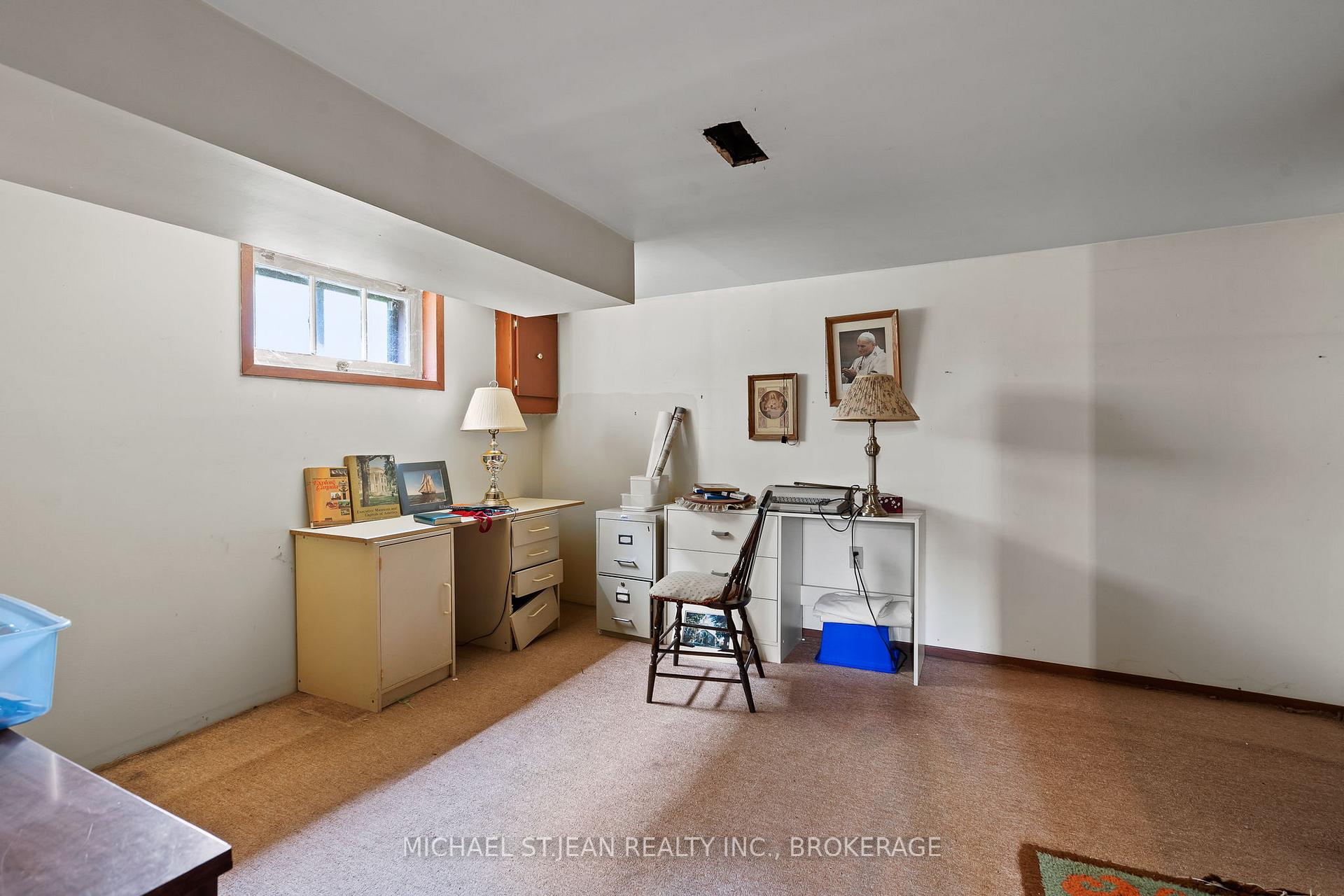 Photo 13 of 20 St. Andrews Avenue, Grimsby, Grimsby West — HOMEH