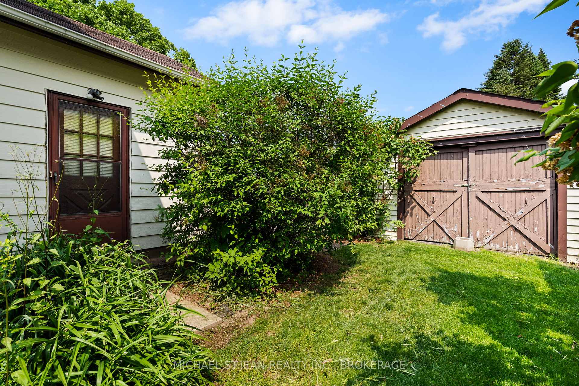 Photo 19 of 20 St. Andrews Avenue, Grimsby, Grimsby West — HOMEH