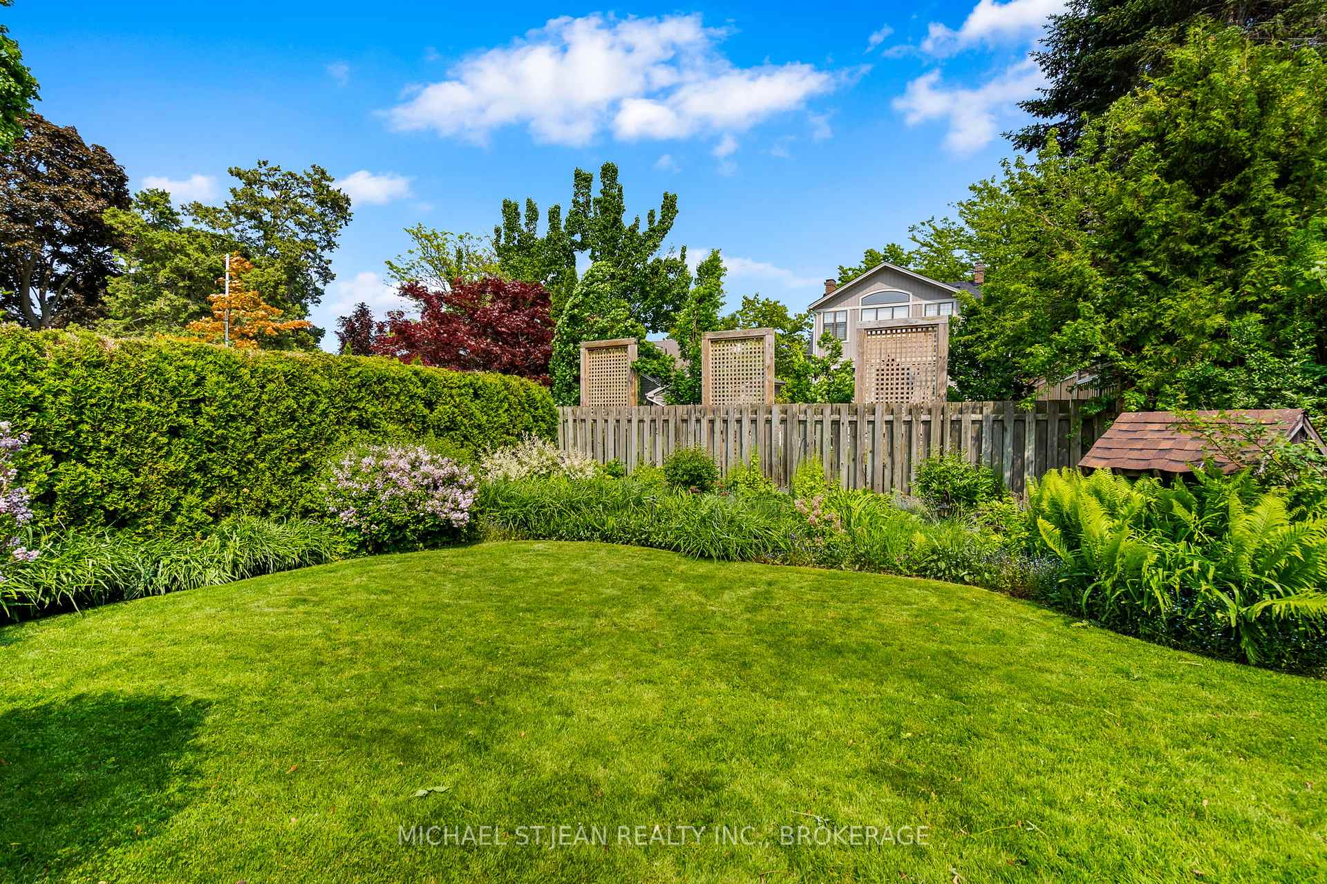 Photo 20 of 20 St. Andrews Avenue, Grimsby, Grimsby West — HOMEH