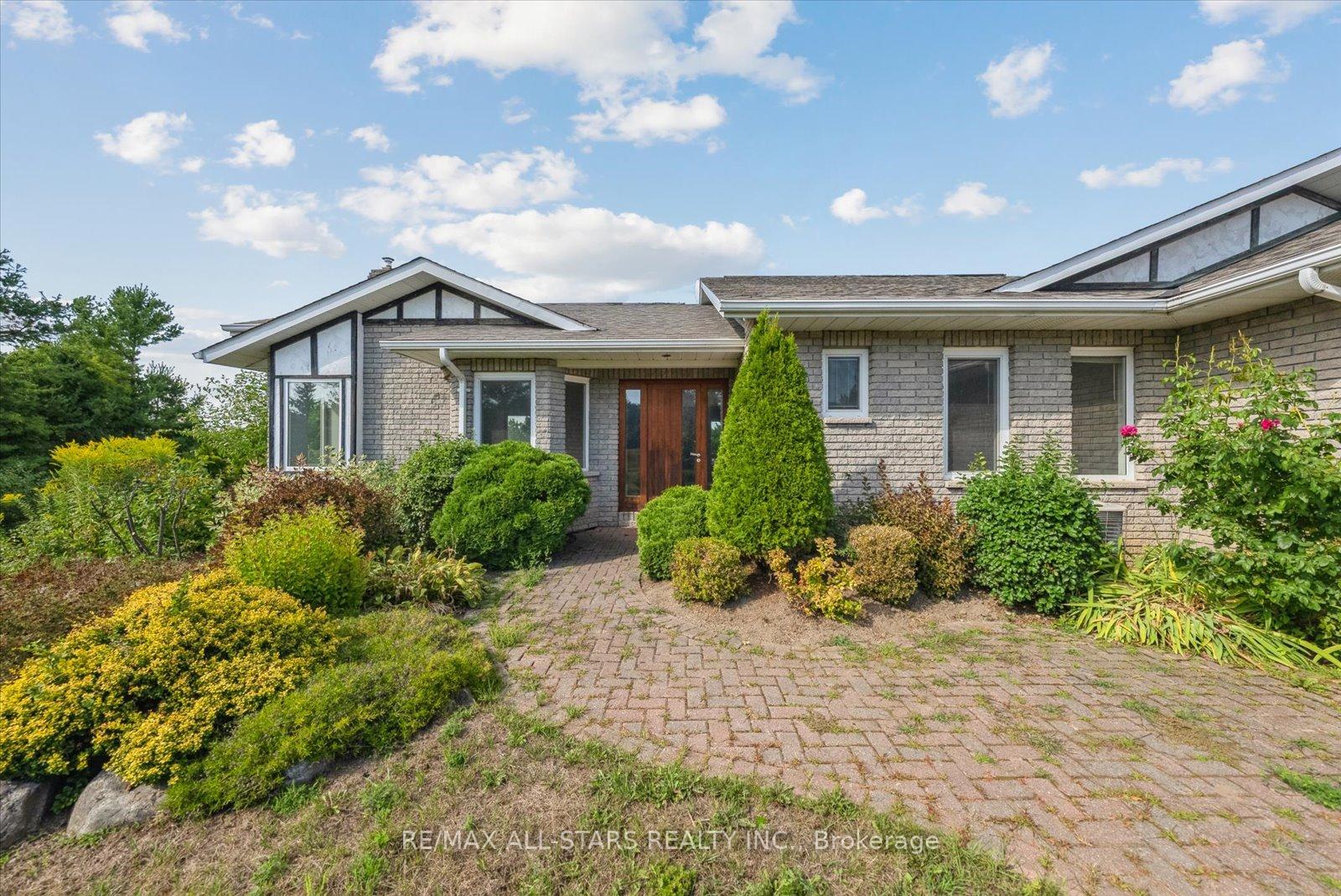 Photo 9 of 46 Forest Hill Drive, Hamilton Township, Rural Hamilton — HOMEH