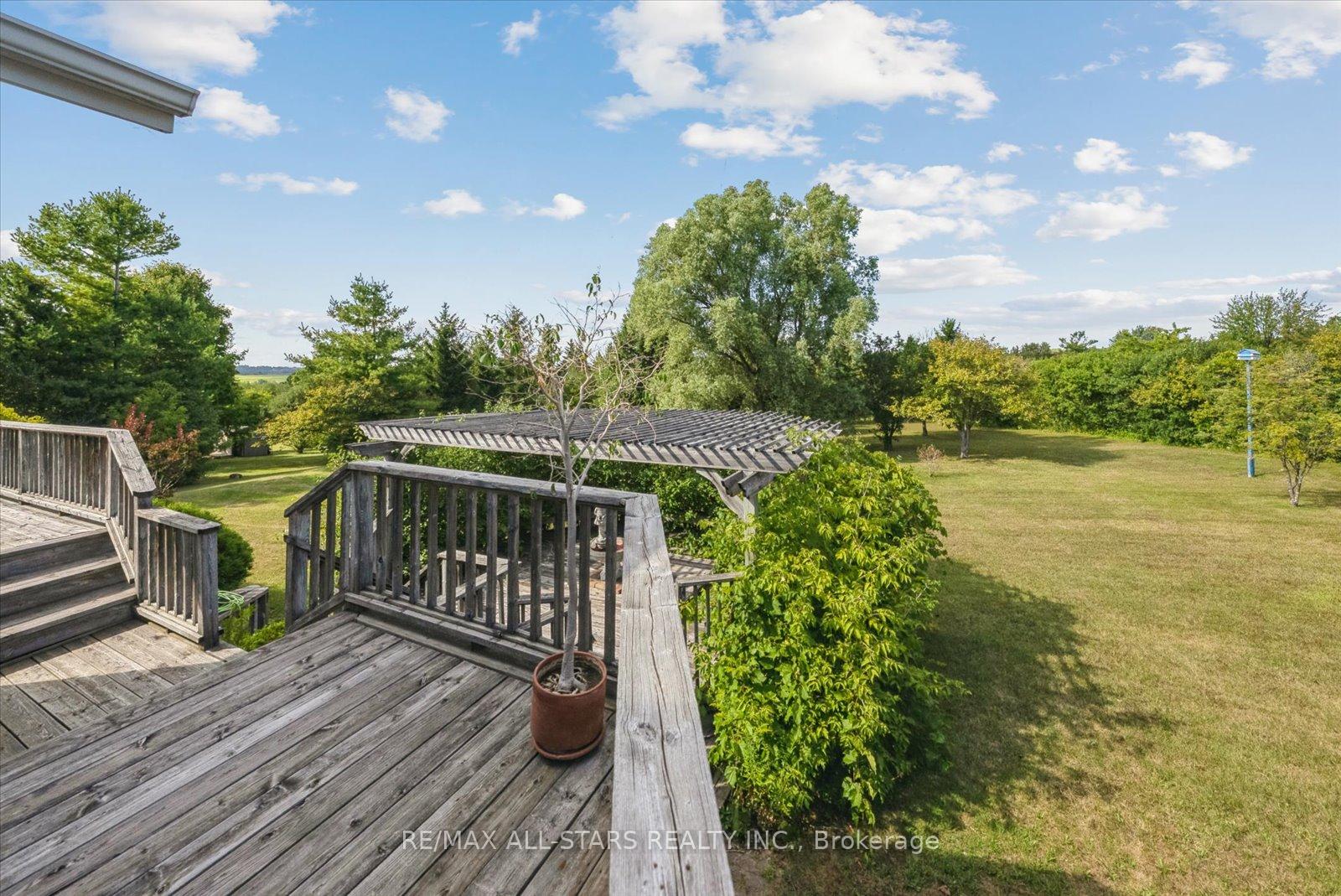 Photo 39 of 46 Forest Hill Drive, Hamilton Township, Rural Hamilton — HOMEH
