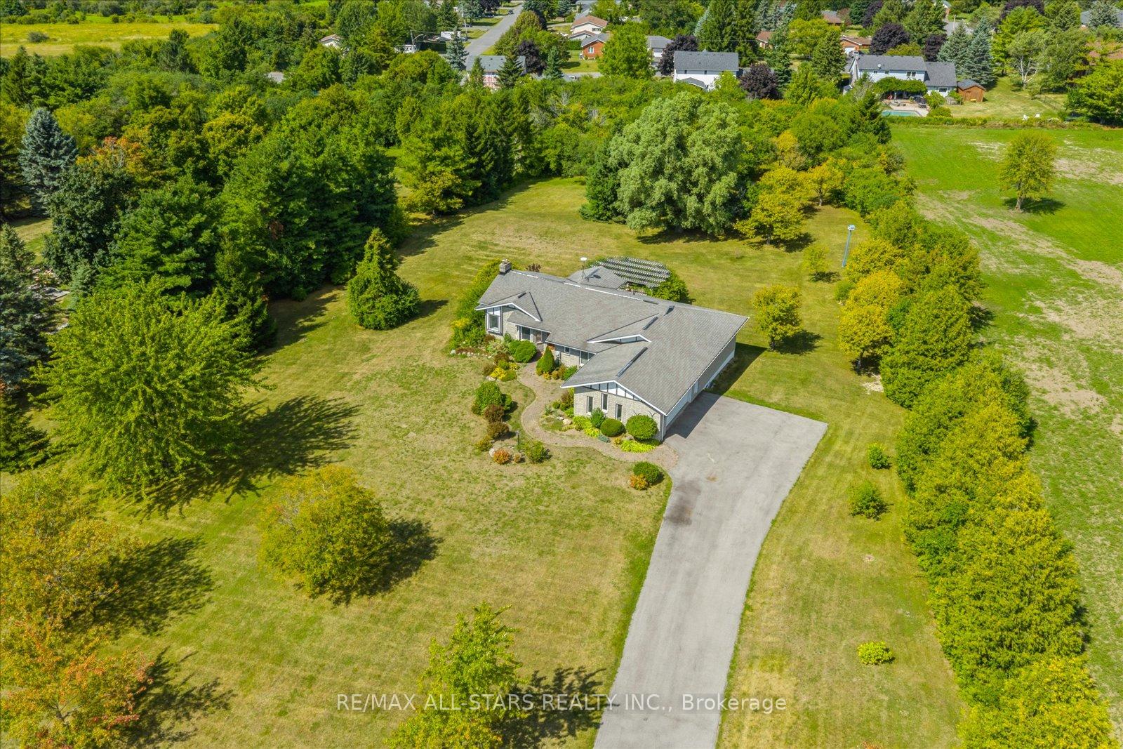 Photo 44 of 46 Forest Hill Drive, Hamilton Township, Rural Hamilton — HOMEH
