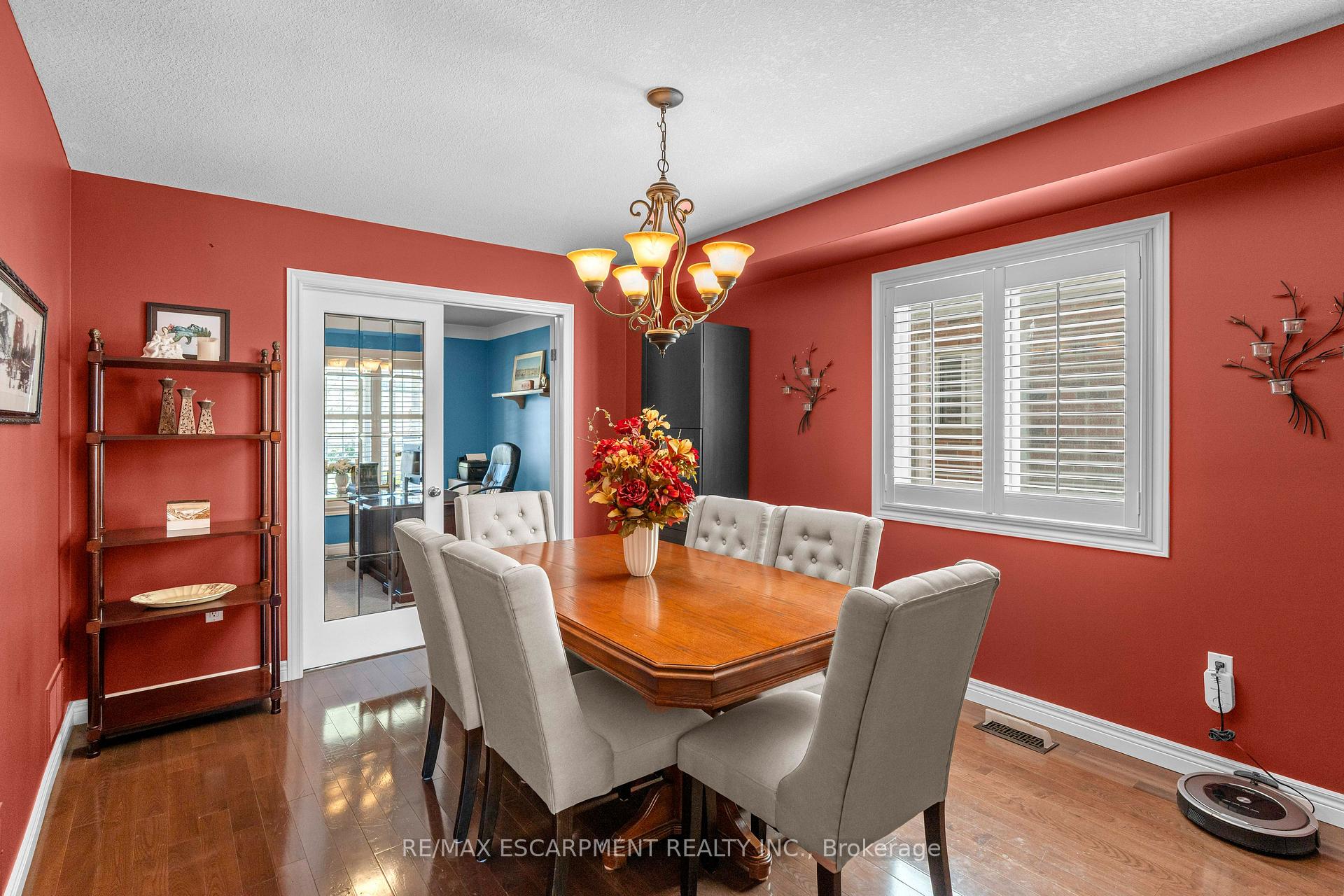 Photo 50 of 28 Edgecroft Crescent, Hamilton, Stoney Creek — HOMEH