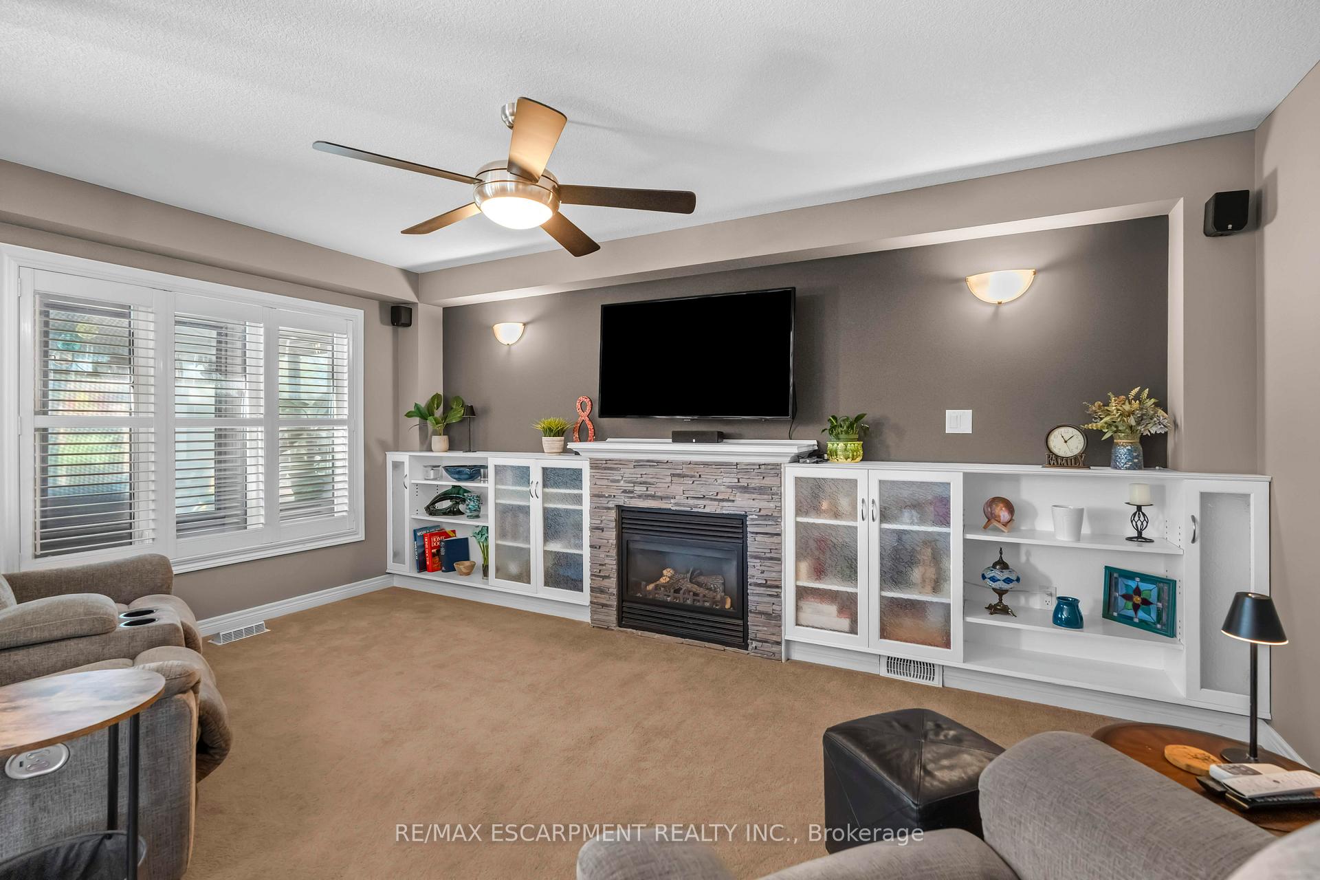 Photo 24 of 28 Edgecroft Crescent, Hamilton, Stoney Creek — HOMEH