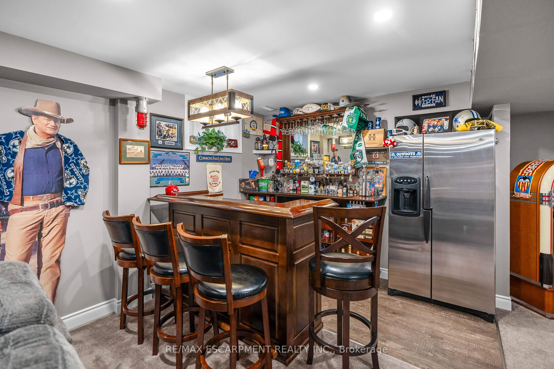 Photo 29 of 28 Edgecroft Crescent, Hamilton, Stoney Creek — HOMEH