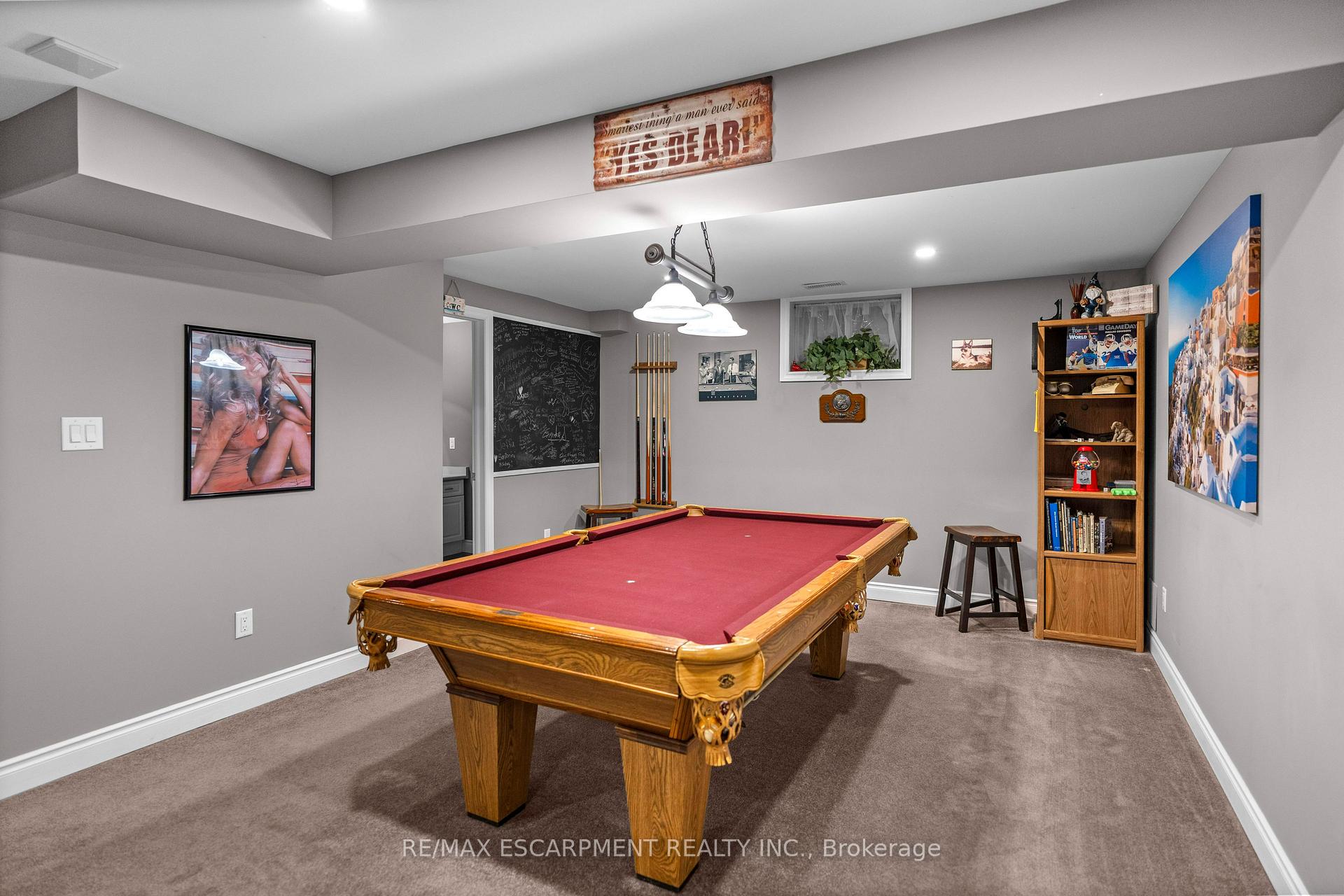 Photo 34 of 28 Edgecroft Crescent, Hamilton, Stoney Creek — HOMEH