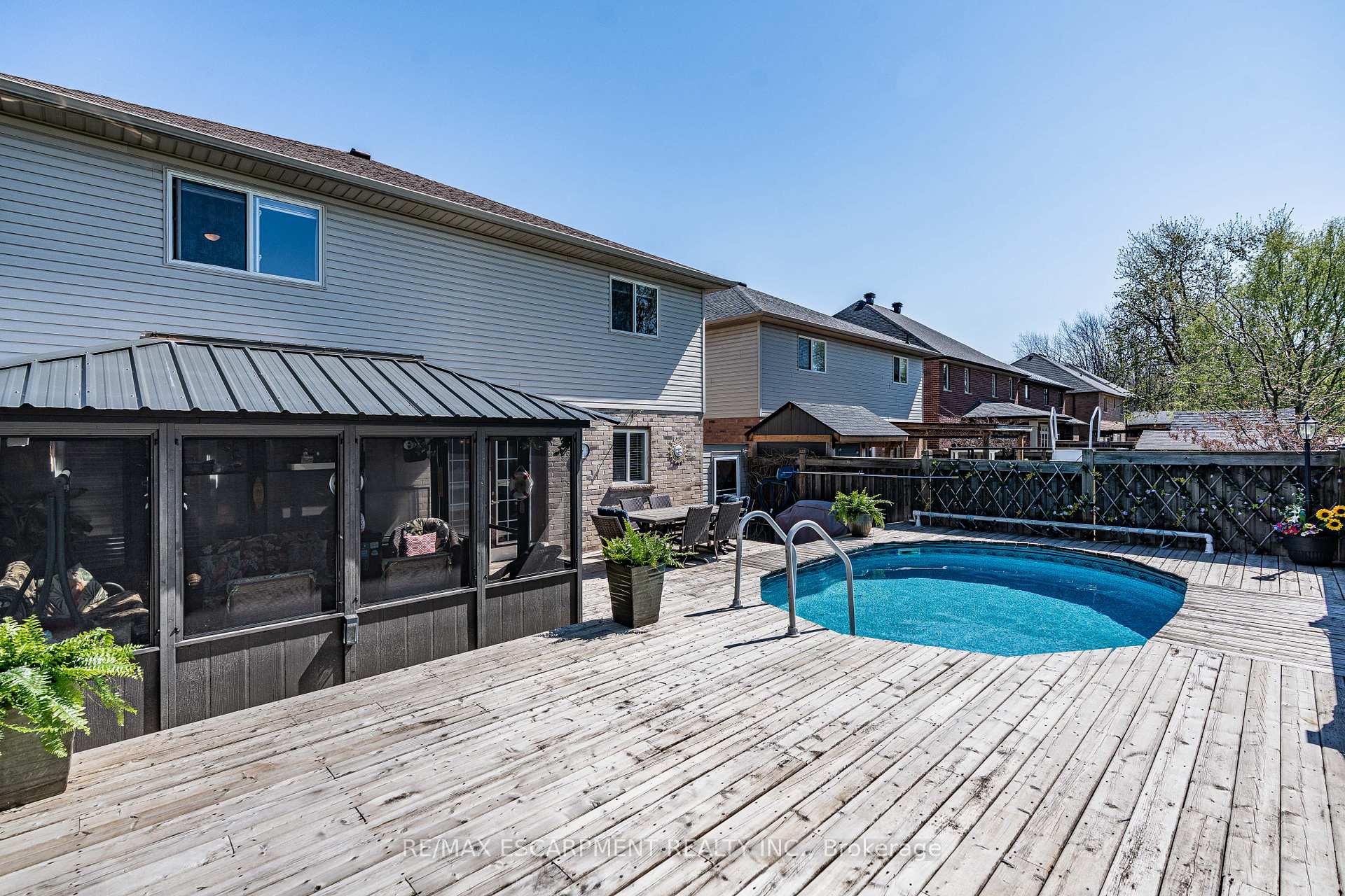 Photo 28 of 28 Edgecroft Crescent, Hamilton, Stoney Creek — HOMEH