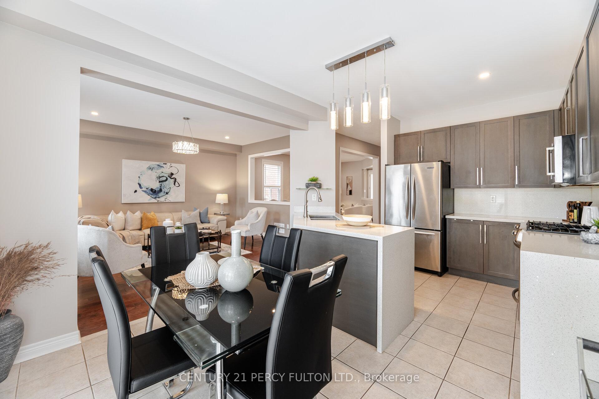 Photo 10 of 477 Rougewalk Drive, Pickering, Rouge Park — HOMEH