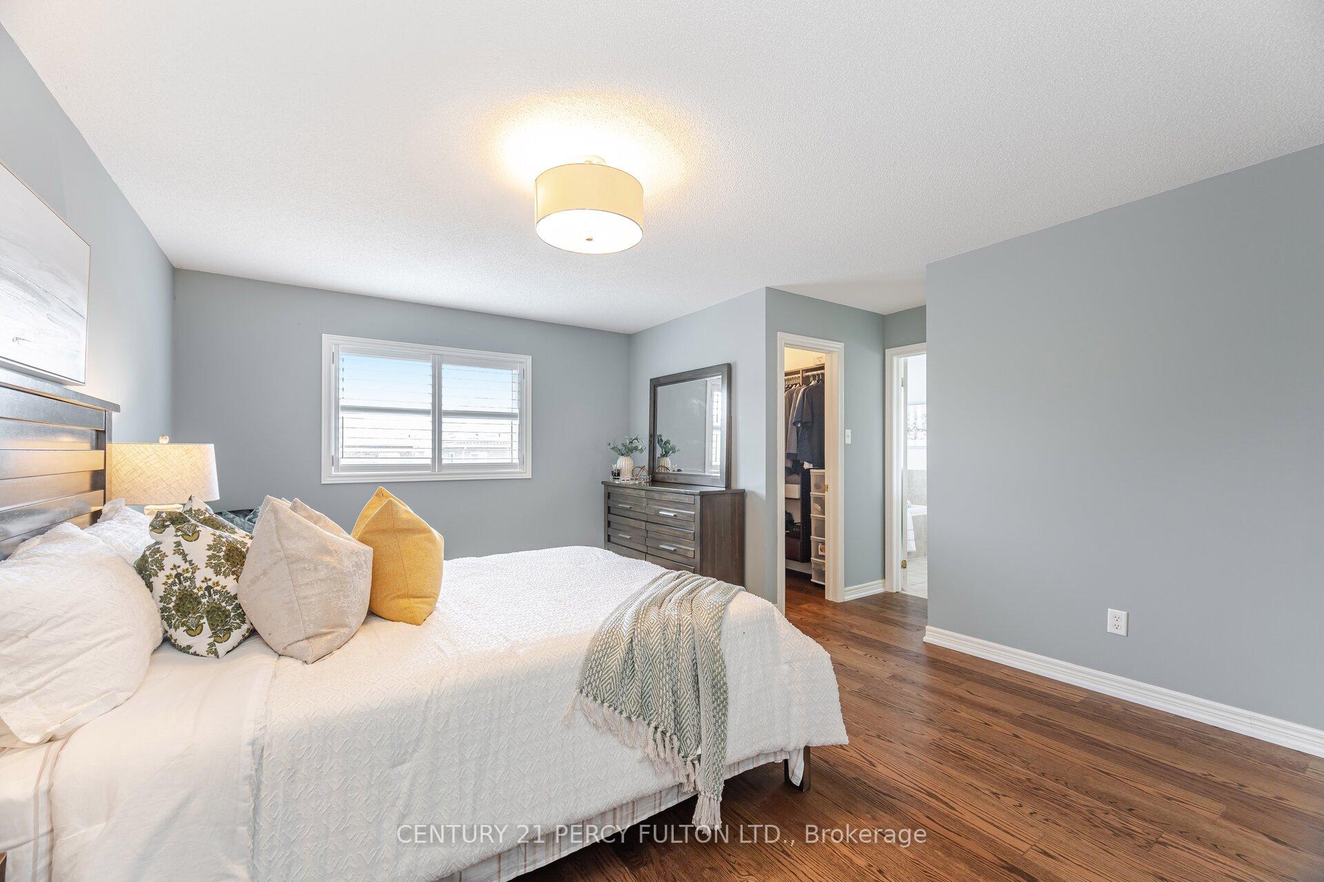 Photo 18 of 477 Rougewalk Drive, Pickering, Rouge Park — HOMEH