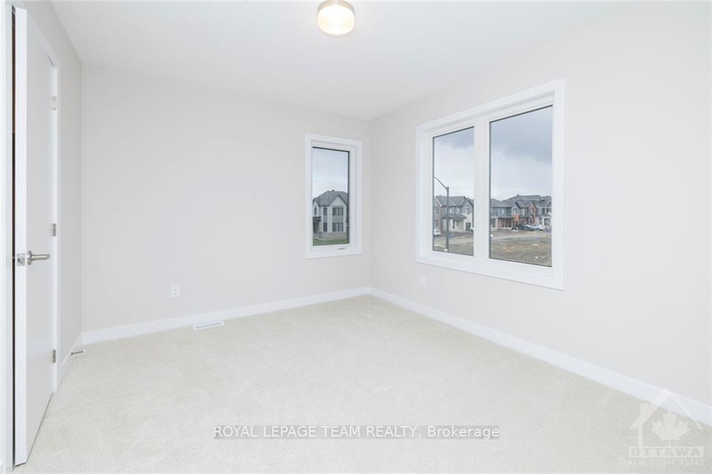 Photo 21 of 296 Sapling Grove, Ottawa, Barrhaven - Heritage Park — HOMEH