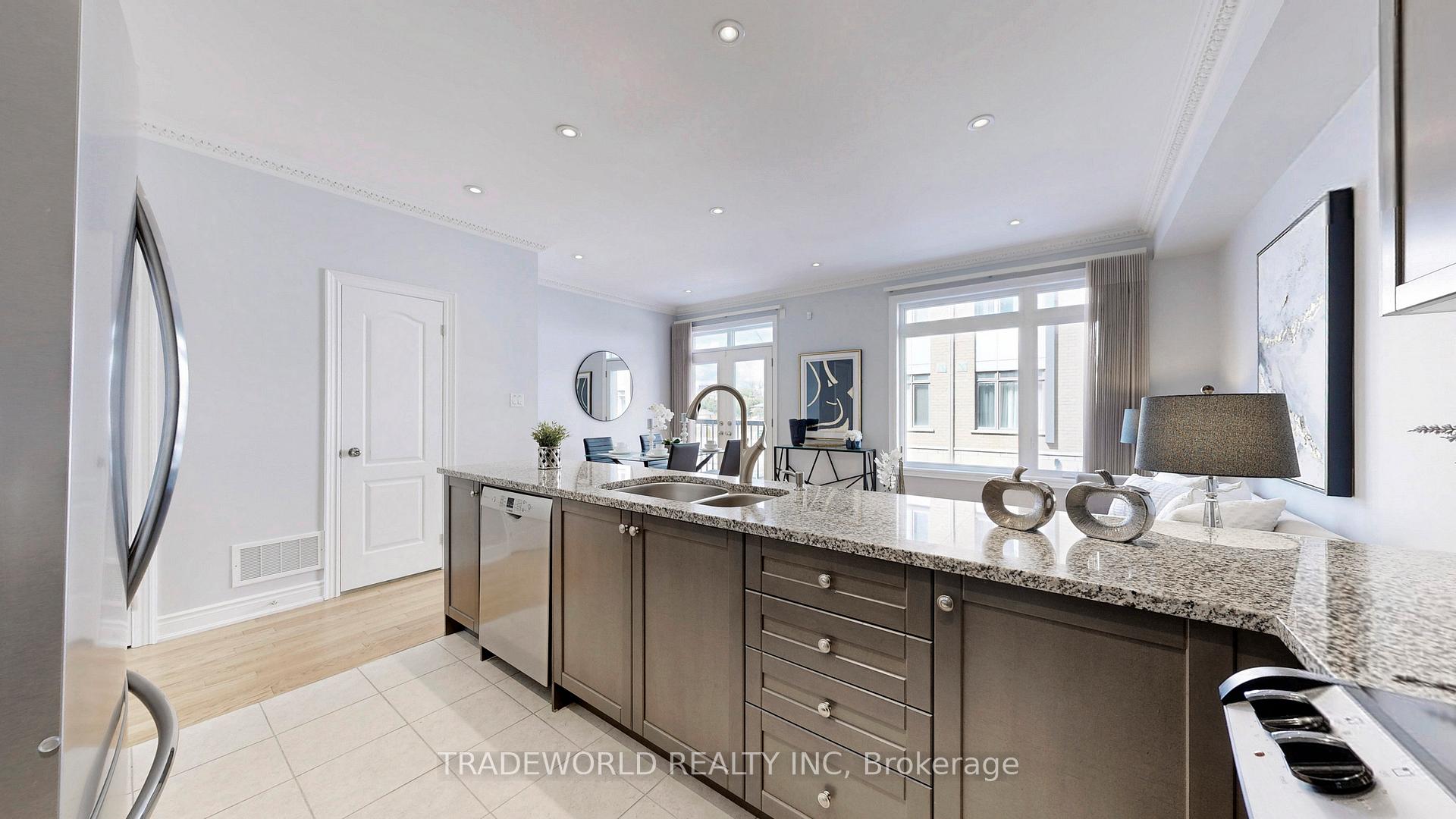 Photo 24 of 66 William Saville Street, Markham, Unionville — HOMEH