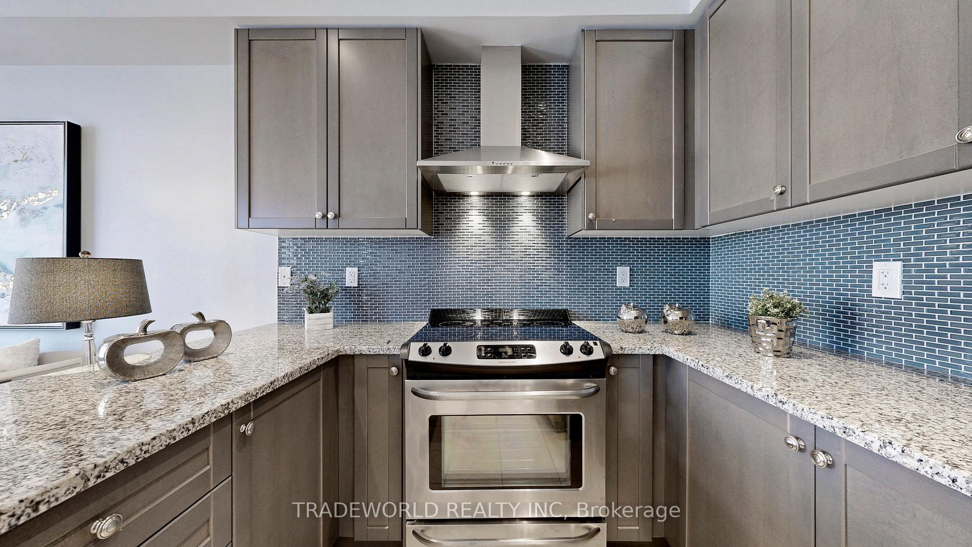 Photo 21 of 66 William Saville Street, Markham, Unionville — HOMEH