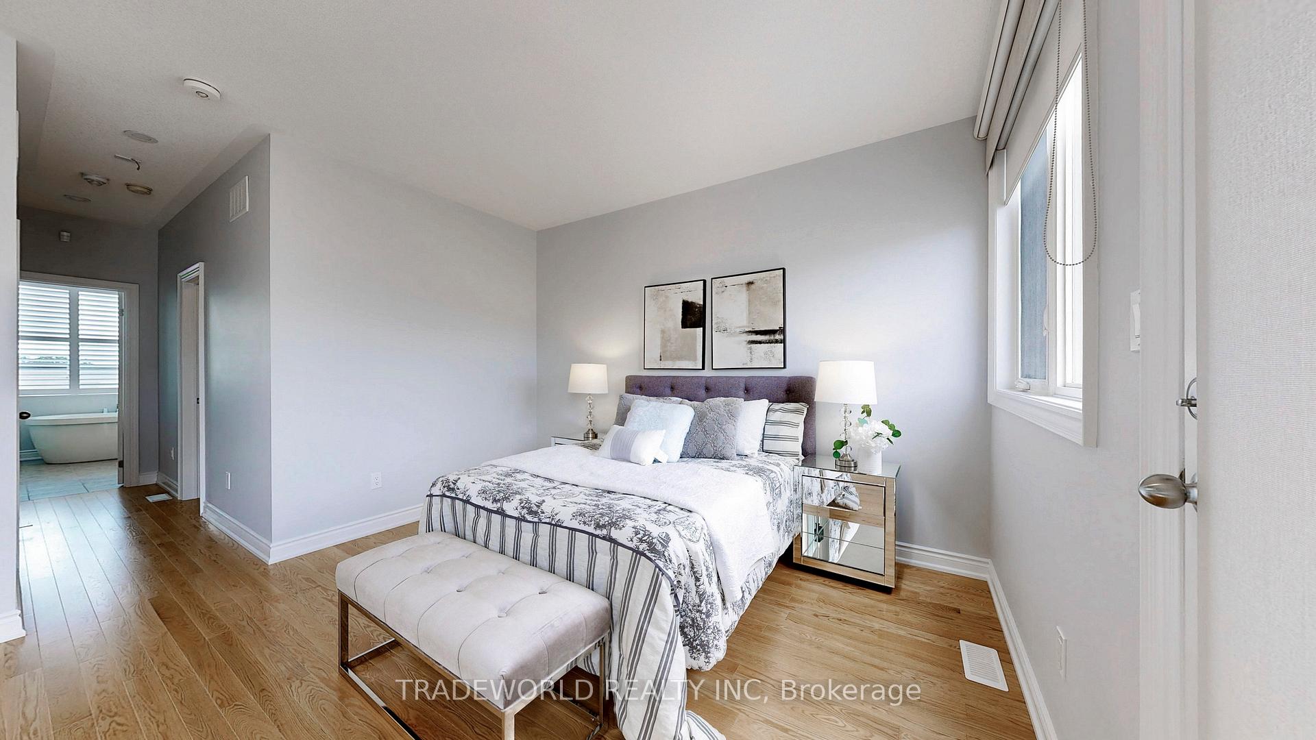 Photo 39 of 66 William Saville Street, Markham, Unionville — HOMEH