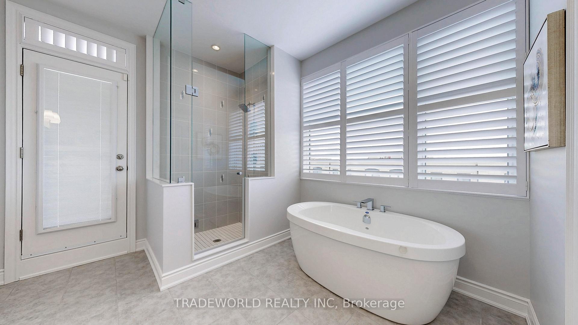 Photo 42 of 66 William Saville Street, Markham, Unionville — HOMEH