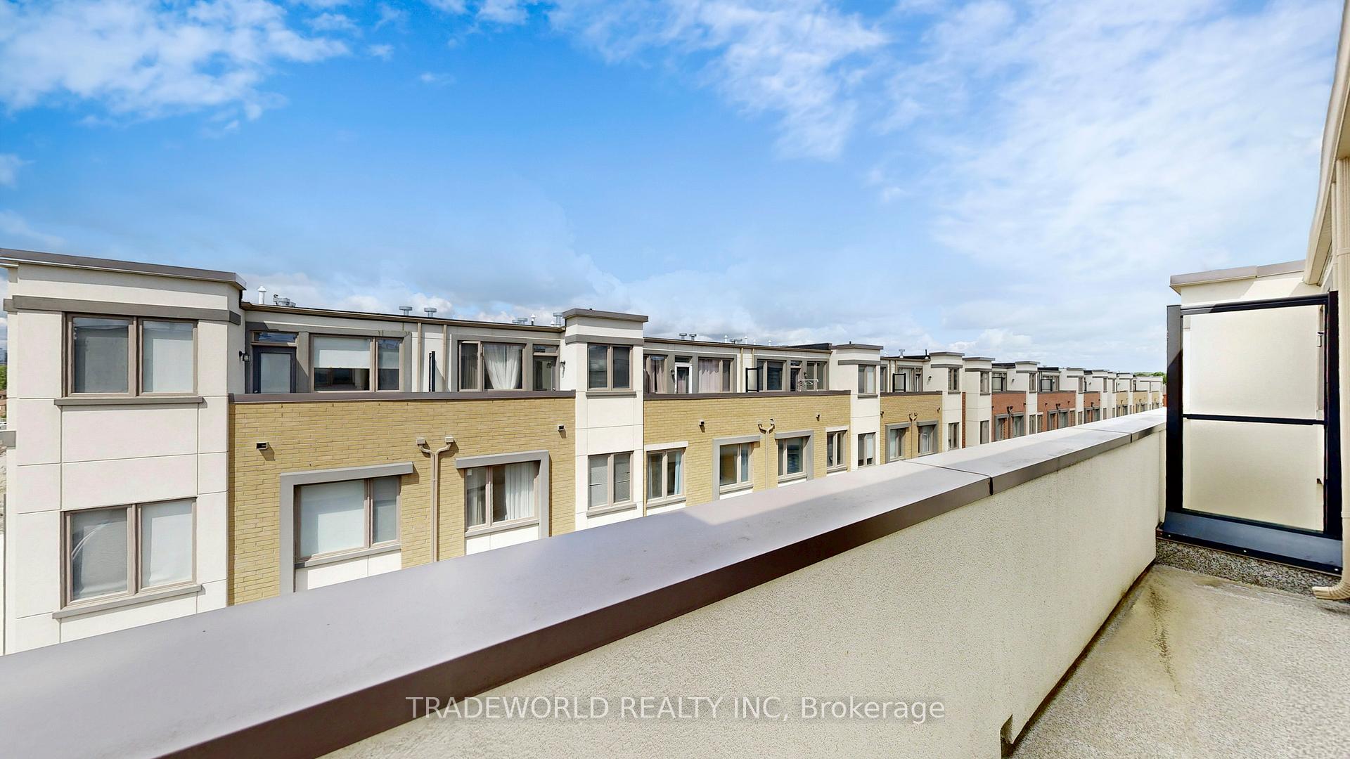 Photo 43 of 66 William Saville Street, Markham, Unionville — HOMEH