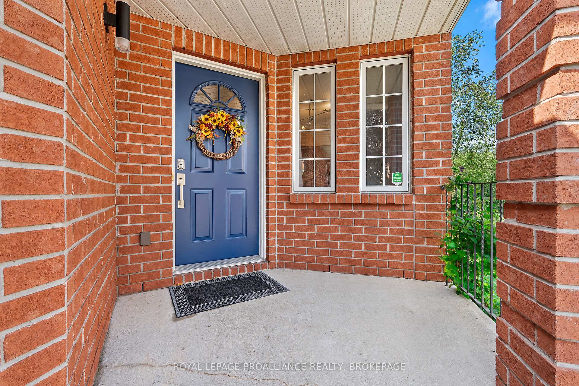 Photo 13 of 587 Teal Court, Kingston, East Gardiners Rd — HOMEH
